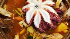 팔자보 매장 이미지