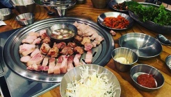 팔월잔칫날 매장 이미지