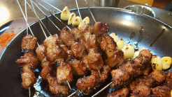 촬댄양꼬치 매장 이미지