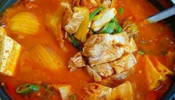 초가뭉텅찌개 매장 이미지