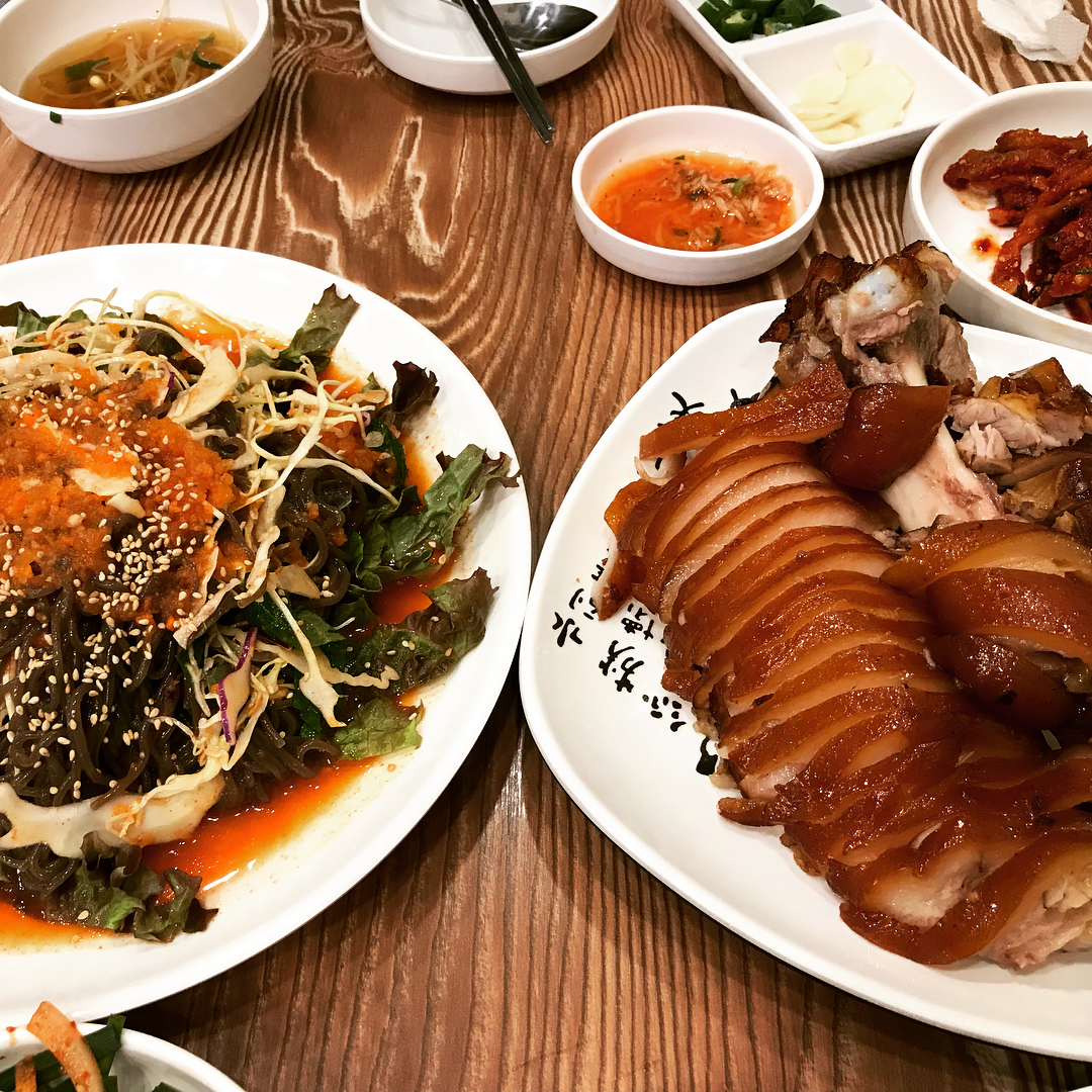 김민철수제족발 매장 이미지