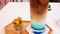 김화자 카페 매장 이미지