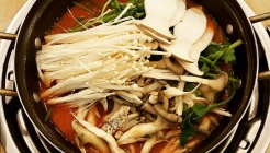 일석삼조버섯매운탕 매장 이미지