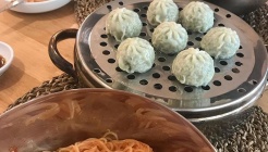 밀면집 매장 이미지