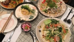 버튼업 식당 매장 이미지