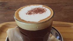 퍼넬스페셜티커피하우스 매장 이미지