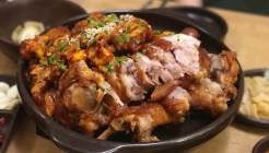 옹기족발 매장 이미지