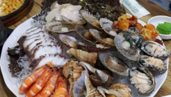 남해돌수산 매장 이미지