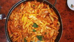 춘천닭갈비막국수 매장 이미지