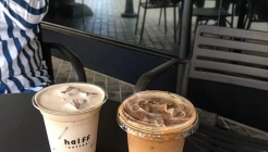 하프커피 매장 이미지