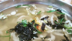 다래홍두깨손칼국수 매장 이미지