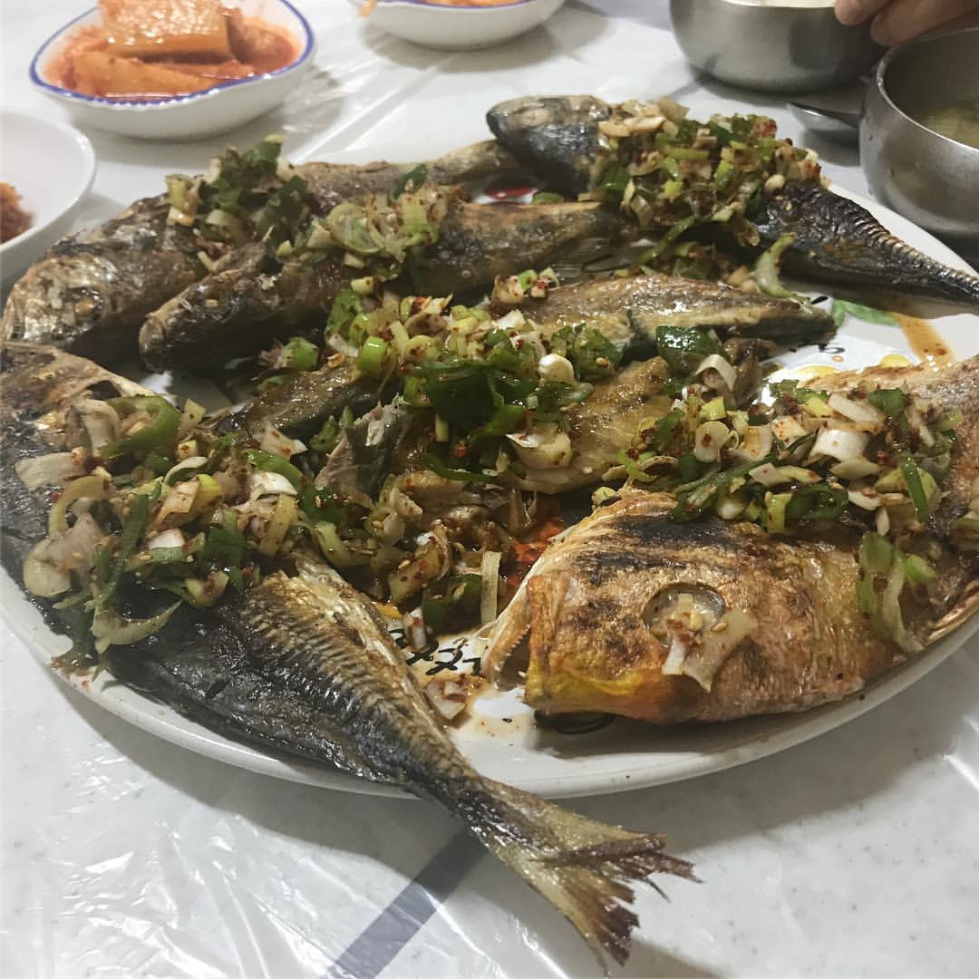 명촌식당 매장 이미지