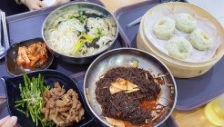 착한명인국수와숯불냉면 매장 이미지