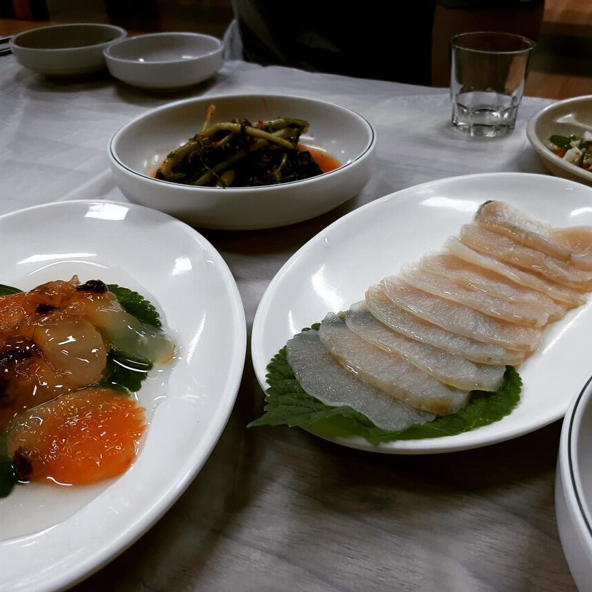 오천항수산물센터 매장 이미지