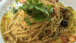 요인요아웃 매장 이미지