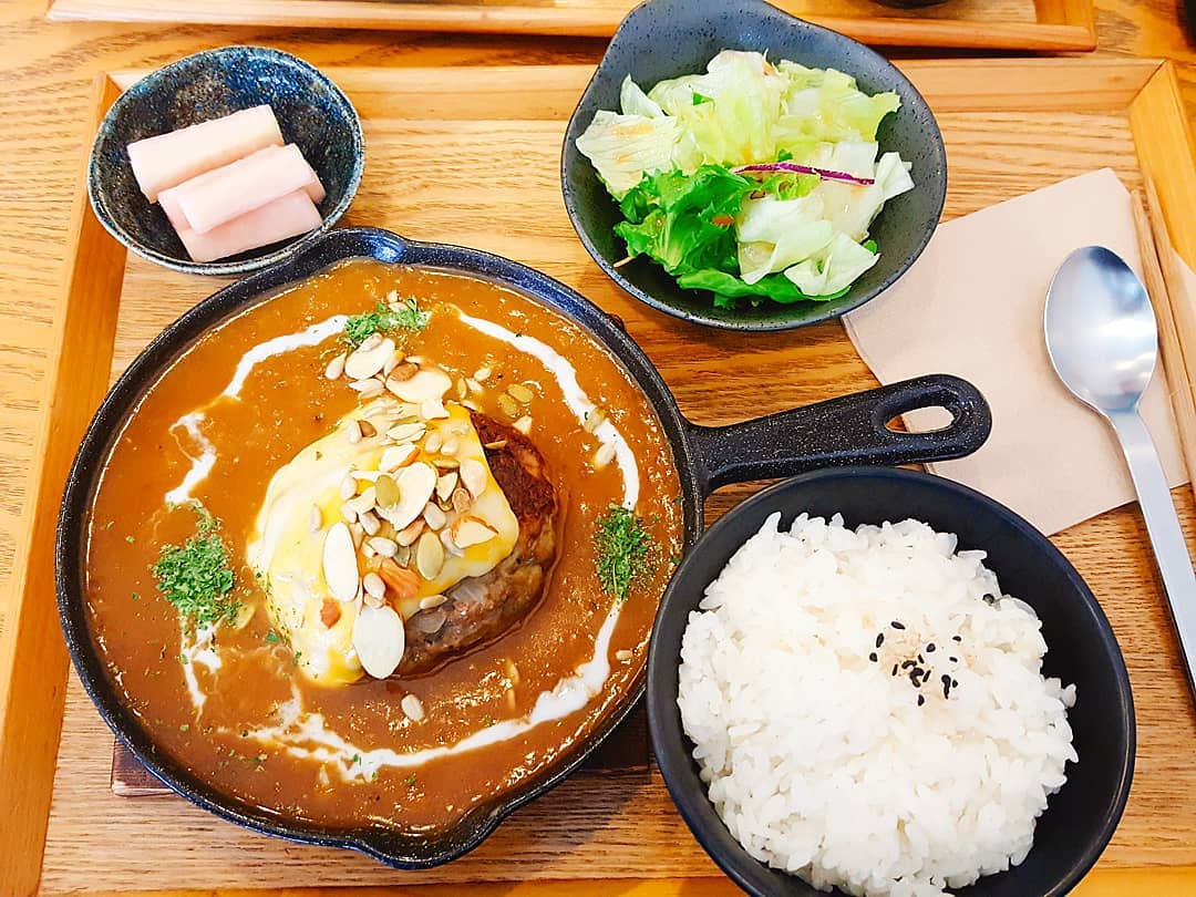 136함바그또카레 매장 이미지