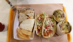 퀸즈 블러바드 매장 이미지