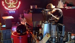 리이슈 커피로스터스 매장 이미지