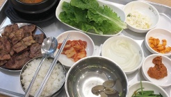 쌍다리돼지불백 매장 이미지