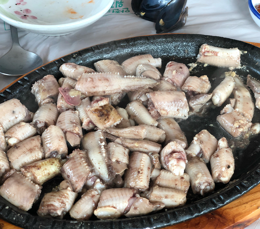 해변짚불곰장어 매장 이미지
