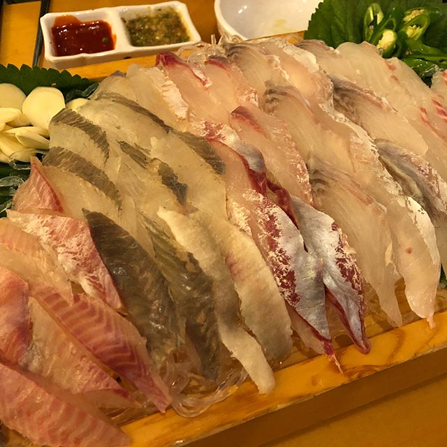 마시따통영 매장 이미지