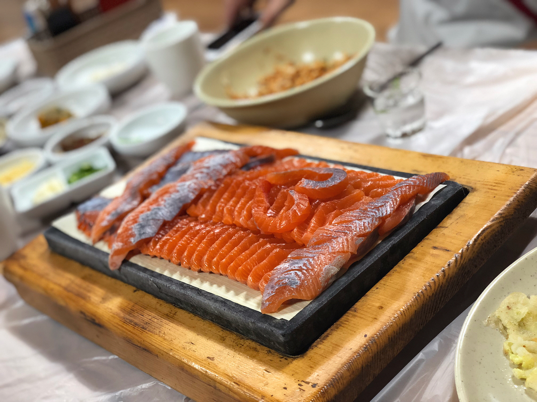 봉평메밀꽃송어사랑 매장 이미지