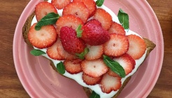 브루업 커피 매장 이미지