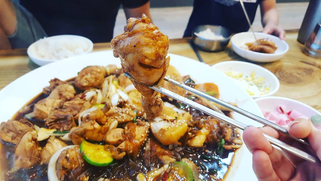 영차찜닭&등뼈찜 매장 이미지