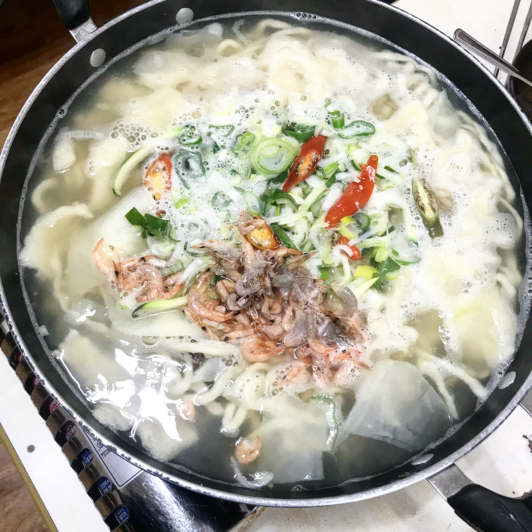 살구나무집 매장 이미지