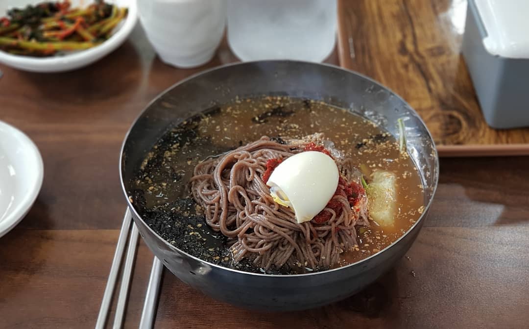 봉평메밀막국수 매장 이미지