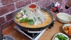 장춘왕족발뼈다귀감자탕 매장 이미지