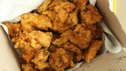 지원통닭 매장 이미지