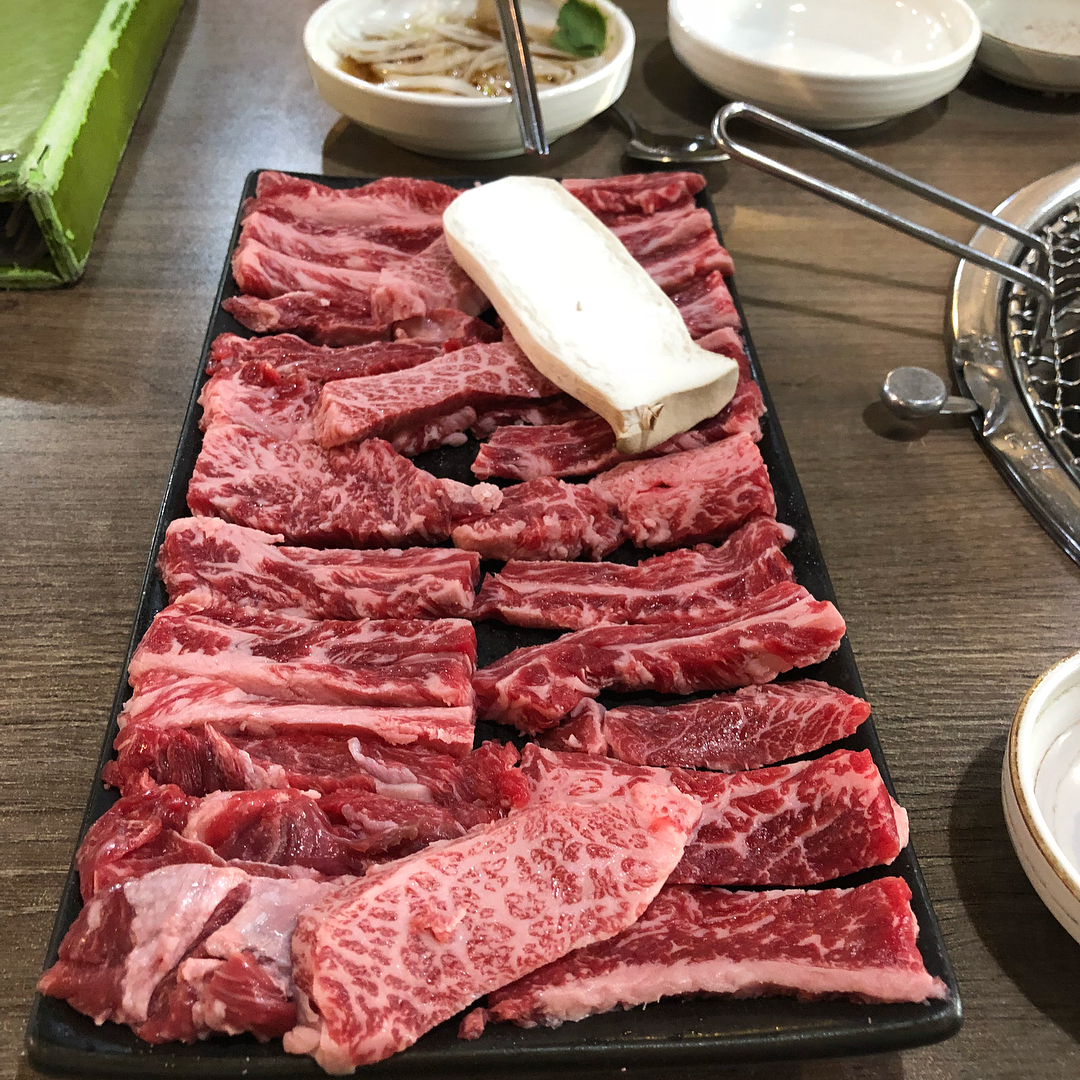 초원 매장 이미지