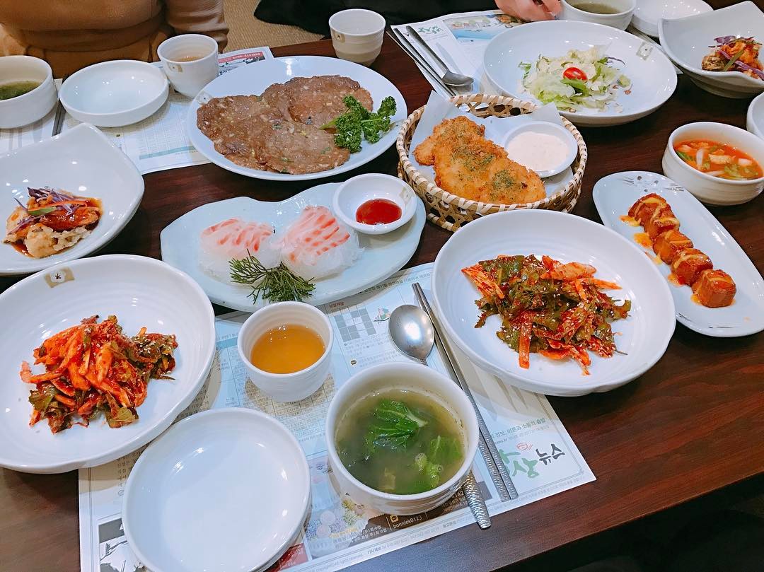 도담한정식 매장 이미지