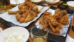 아몬드5000치킨 매장 이미지