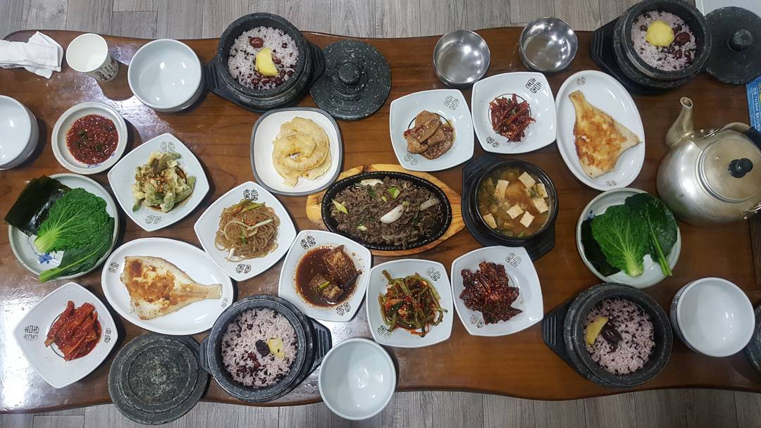 유림돌솥밥 매장 이미지