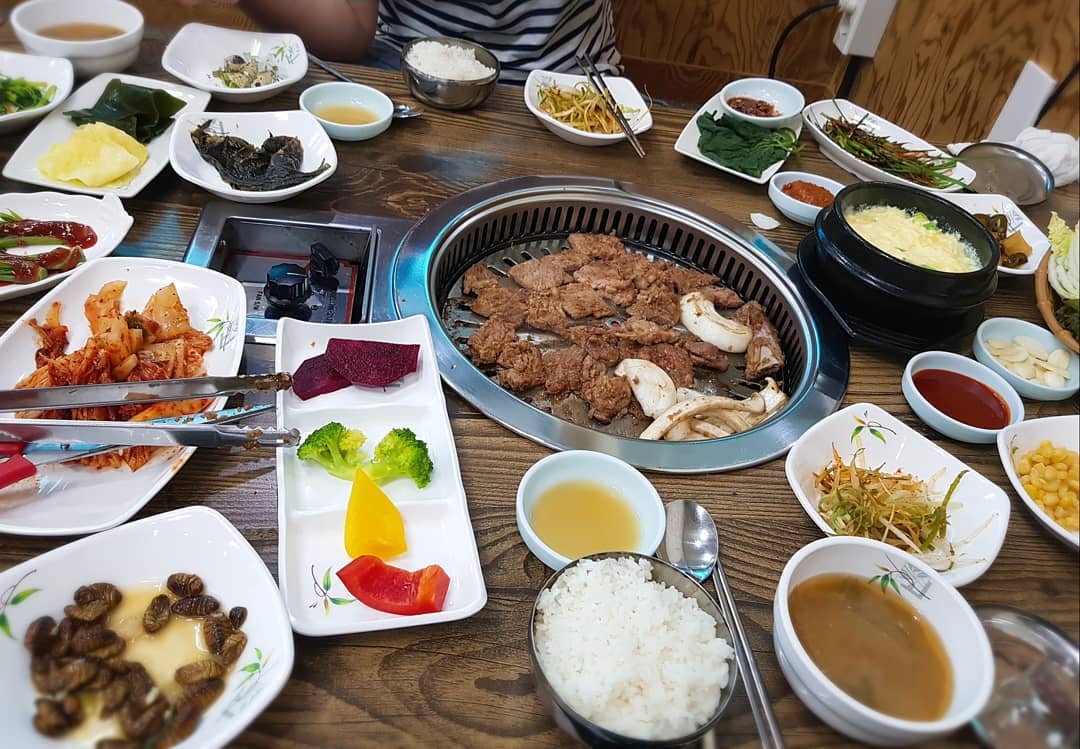 고향숯불갈비 매장 이미지