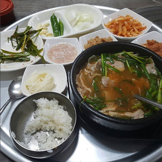 창녕돼지국밥 매장 이미지