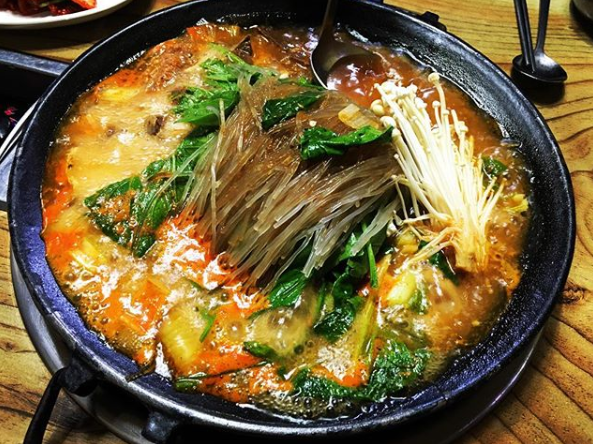 우두머리식당 매장 이미지