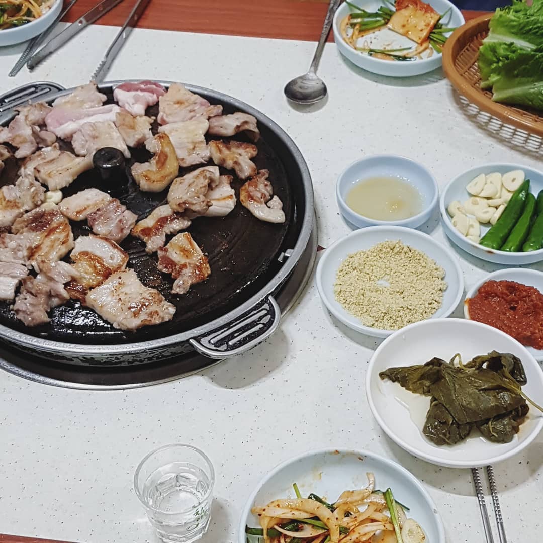 화목식당 매장 이미지