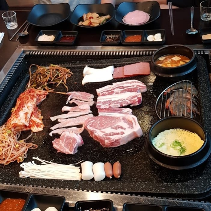 고기와국수이야기 매장 이미지