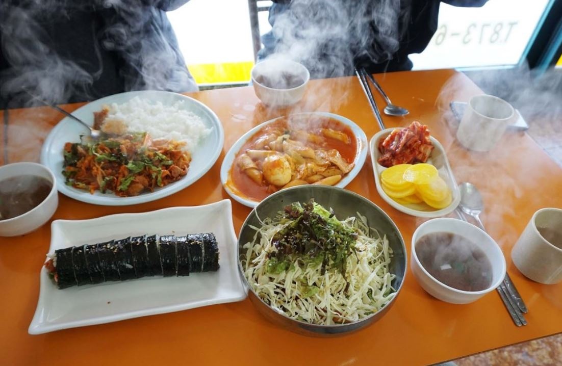 나무젓가락 매장 이미지