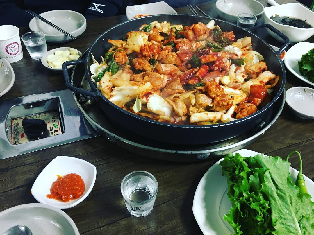 갈릴리닭갈비횟집 매장 이미지