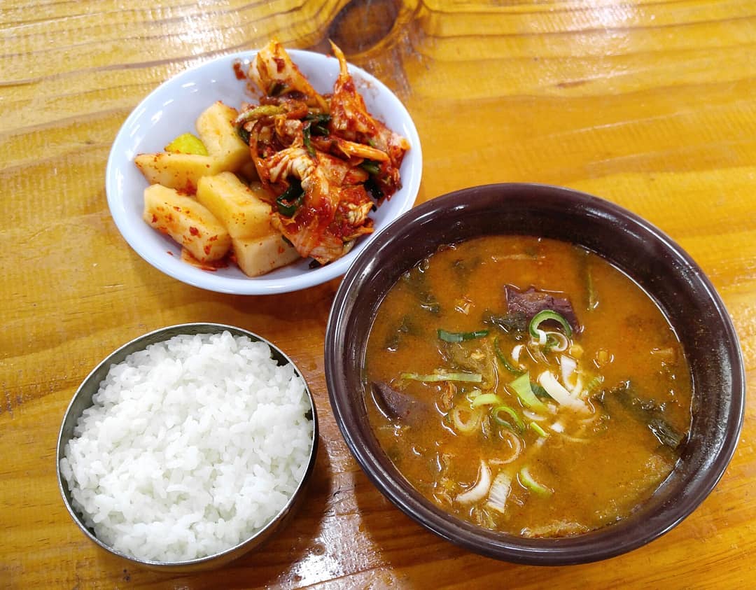 성환뚝배기해장국 매장 이미지