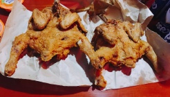 옛날통닭 매장 이미지