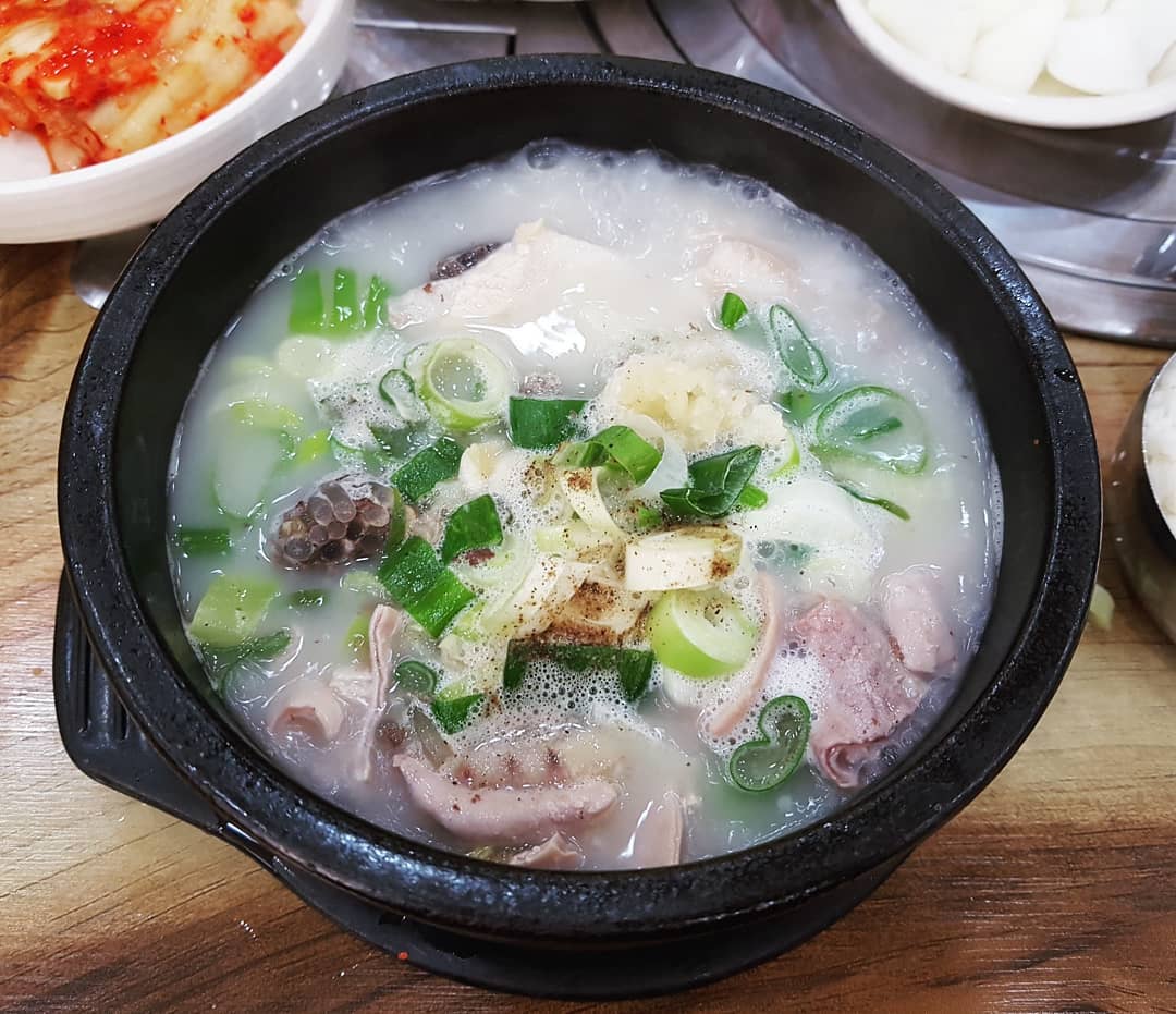 권구성 순대국밥 매장 이미지