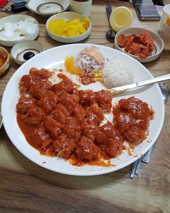 다미수제왕돈까스 매장 이미지