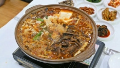 명화식당 매장 이미지