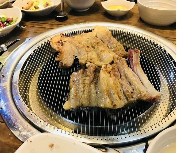 너븐촌 매장 이미지