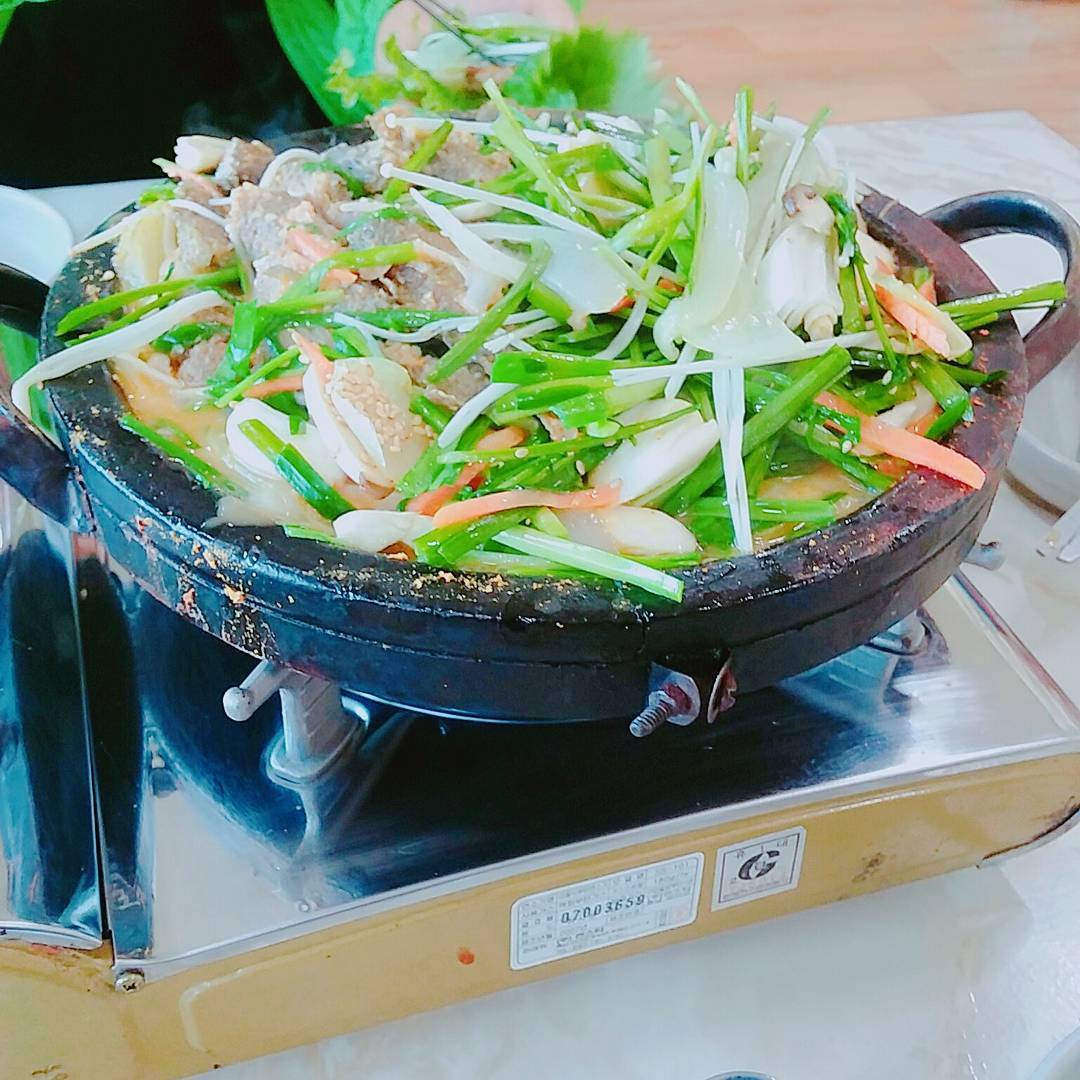 암숙회의집 매장 이미지